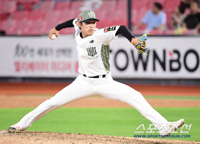 "김광현 선배님 말씀 가슴에 새기고…" 사이드암 명가에 또한명, 22세 …