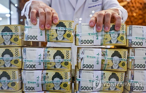 고환율, 과도한 통화량 때문?…GDP 대비 비율, 미국 등보다 높아