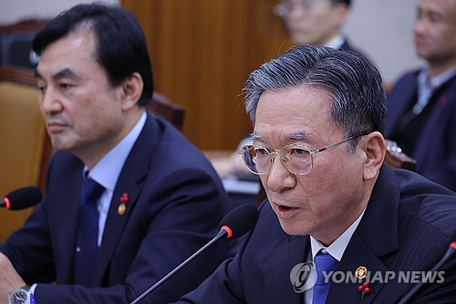 정성호 법무장관 "검찰개혁, 국민 위한 제도 뭔지 숙의해야"