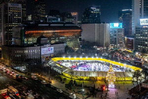 서울광장 스케이트장, 개장 26일 만에 누적 10만명 이용