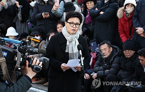 與 "정치적 살인·사적 감정"…'한동훈 제명'에 국힘 '갈라치기'