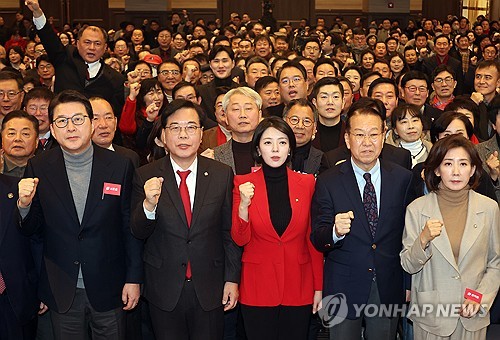 "정적죽이기"·"韓 배신자"…아수라장 된 국힘 서울시당 행사장