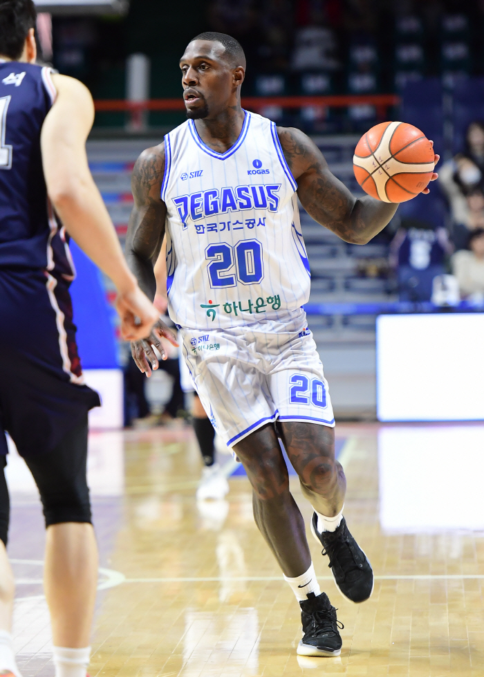 [SC이슈]"정의구현은 없었다" KBL, '라건아 논란' 대구 한국가스공사에 '3000만원짜리 면죄부 줬다' 비난 폭발