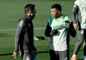 충격 폭로! 알론소, 선수단 향한 분노의 외침...