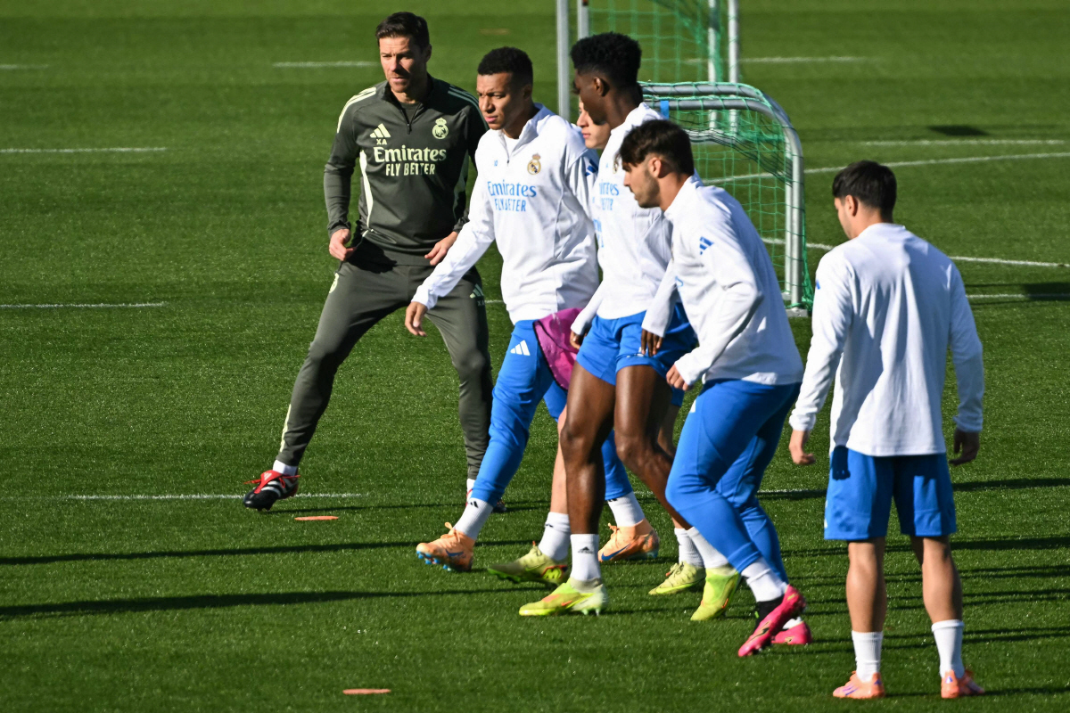 충격 폭로! 알론소, 선수단 향한 분노의 외침..."유치원생 가르치러 온…