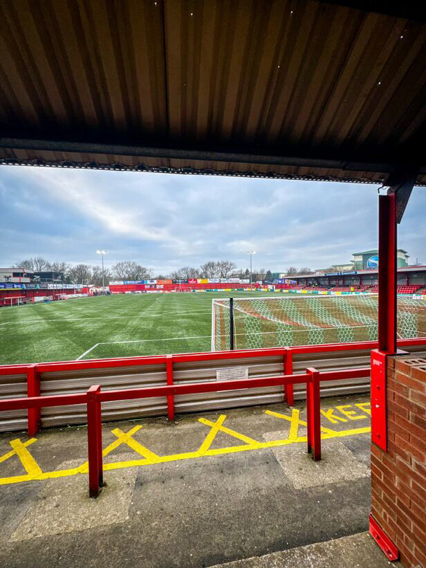 뜬금포! 손흥민을 굿바이 오피셜에 활용한 英 5부 구단, "전 자라 매장…