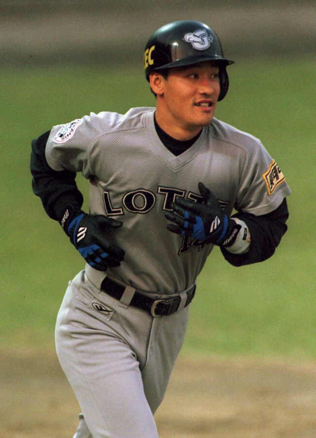 아.. 53세 이른 나이에.. '롯데 우승멤버' 김민재 코치 별세