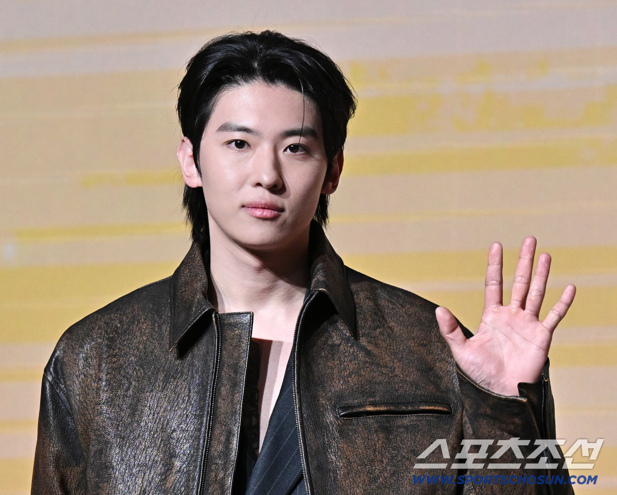 [SC현장] "덱슬기 넘는 수영장 신"..'솔로지옥5', 덱스도 놀란 '…