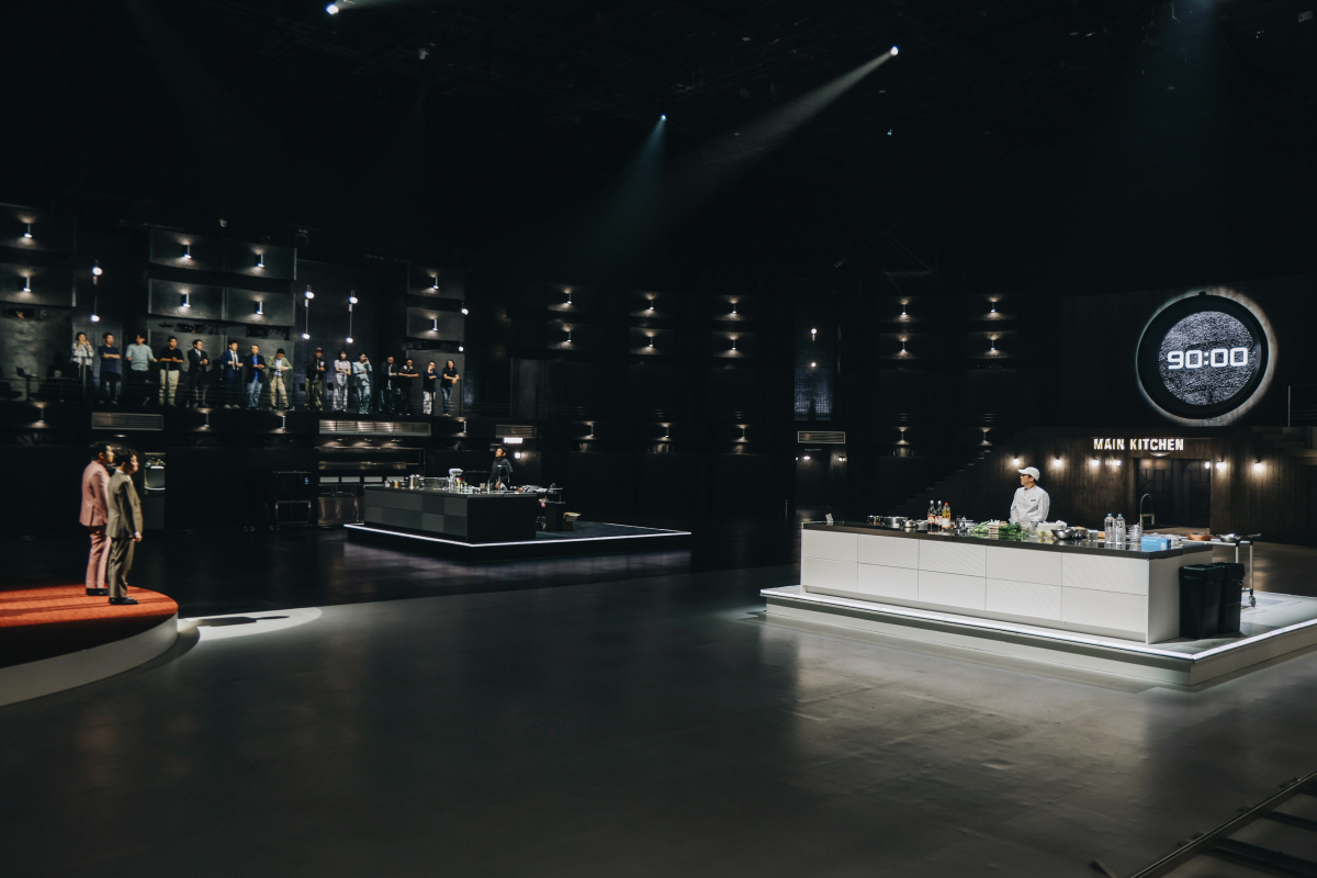 결국 스포일러 다 맞았다..'흑백요리사2' 우승자 최강록 "열심히 음식 …