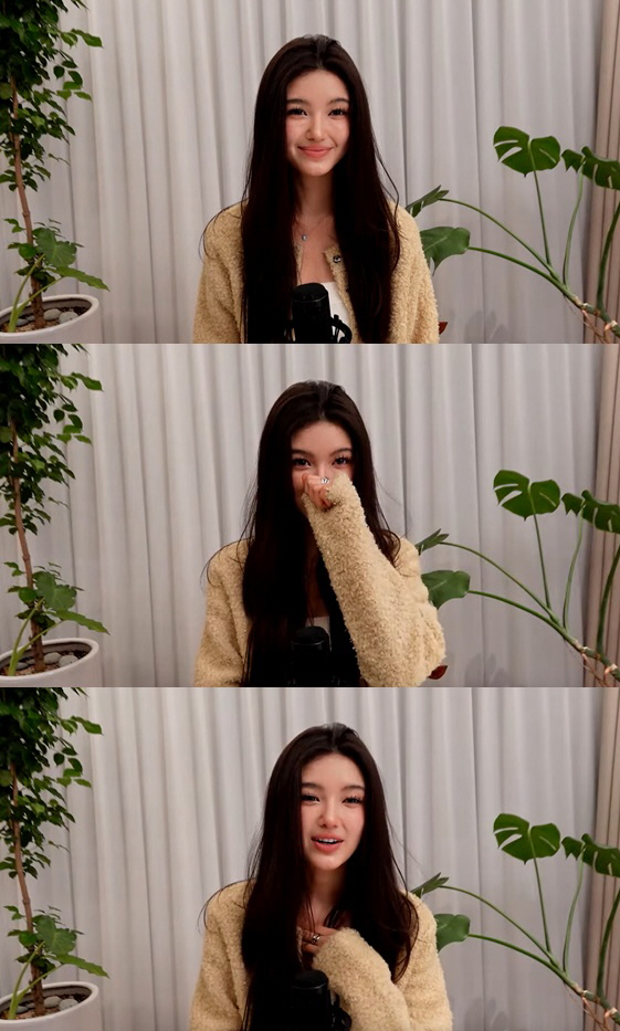 '뉴진스 퇴출' 다니엘, 인스타 이어 中 SNS까지…해외로 눈 돌리나