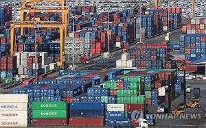 12월 美동부 수출 운임 두 달째 상승…서부는 하락