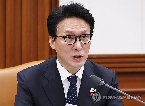 (서울=연합뉴스) 이정훈 기자 = 김민석 국무총리가 15일 서울 종로구 정부서울청사에서 열린 국가정책조정회의에서 발언하고 있다. 2026.1.15 uwg806@yna.co.kr