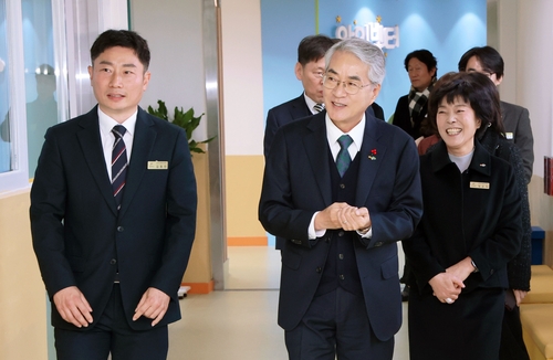 [동정] 박종훈 경남교육감, 남해 아이빛터 찾아 현장 목소리 경청