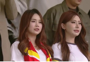 이민성호 '휴~' 천만다행! '만리장성 수비' 중국 피했다…관중도 깜짝 놀란 '무실점' 대륙 축구가 달라졌다