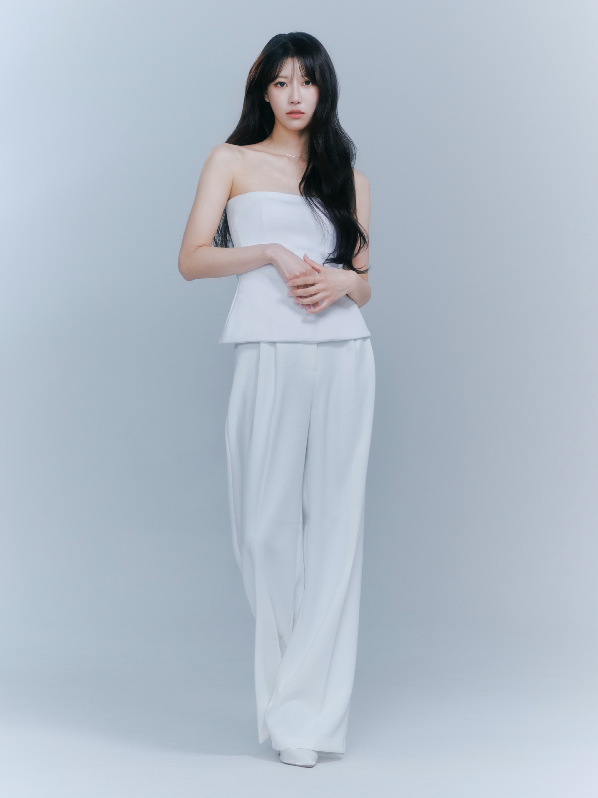 이미주 맞아? 유재석 품 떠난 후 확 달라진 얼굴...시크한 무드 속 러…