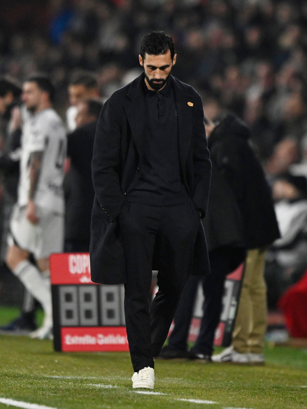 "속이 부글부글 끓는다" 바르셀로나 감독 "사비 알론소는 환상적인 감독"…