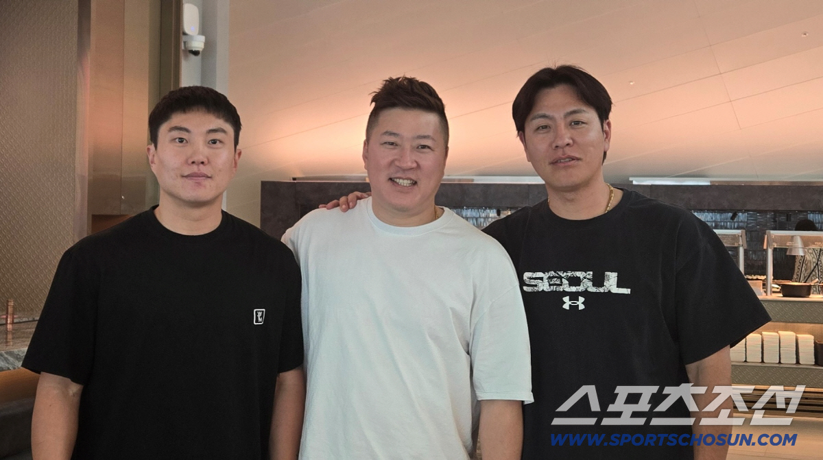 "나를 뛰어넘어라" 볼살 '쏙' 빠진 강민호 "올해야말로 반드시 우승 반…