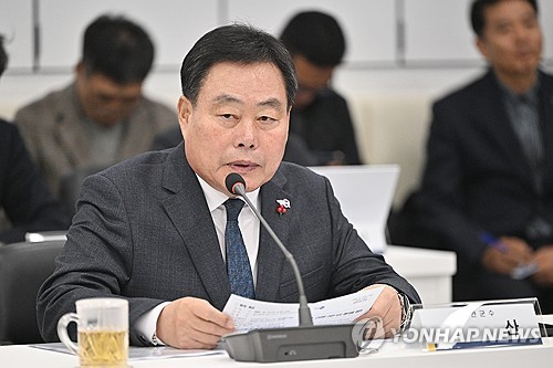 김산 무안군수, 광주 군공항 이전 연계 반도체 클러스터 건의