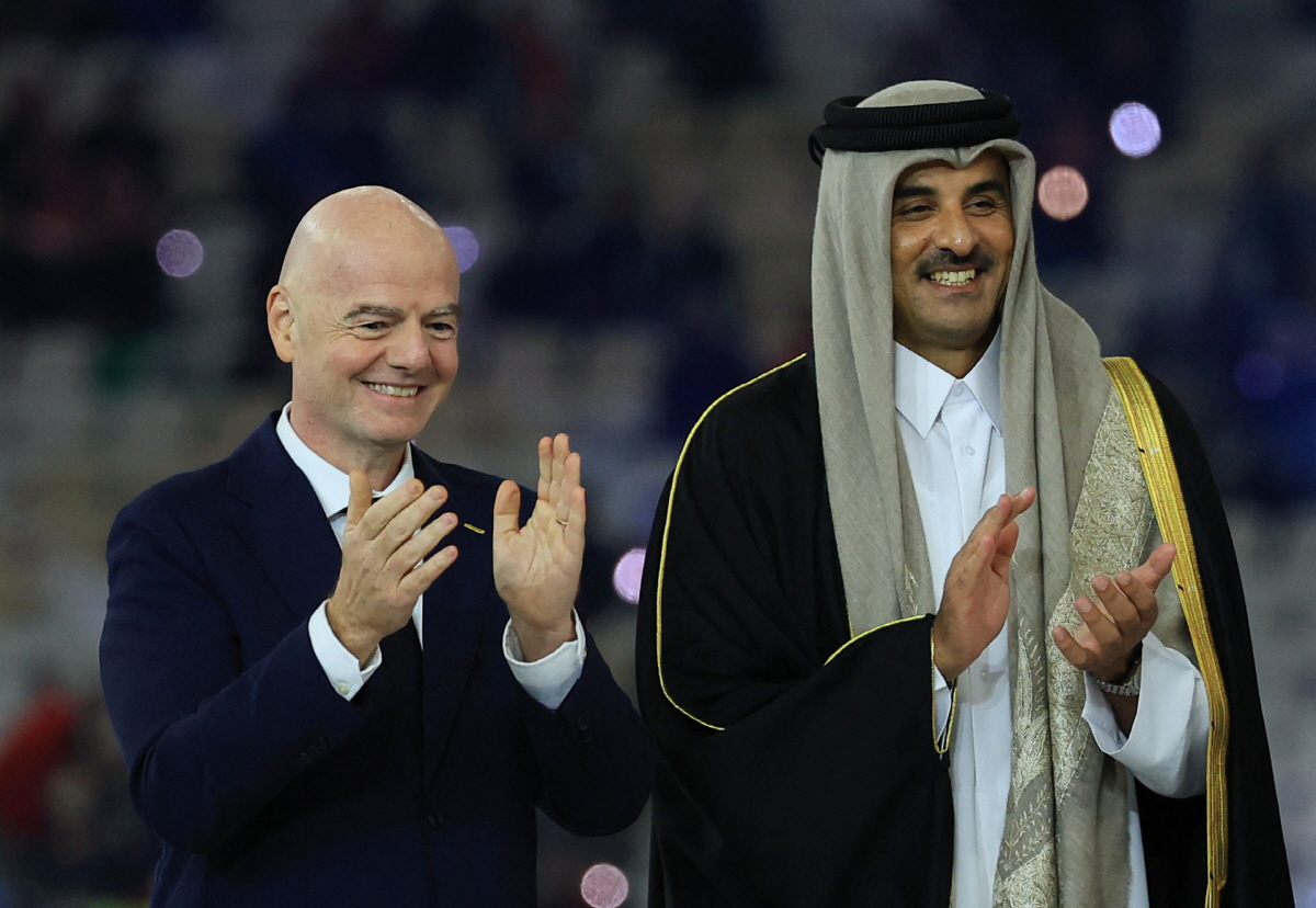 "(인판티노는) 좋은 1인자는 아니다" 몰락한 플라티니, '축구 대통령'…