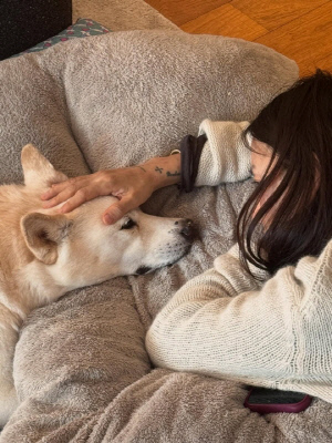 '이효리♥' 이상순, 15년 함께한 반려견 구아나와 이별 