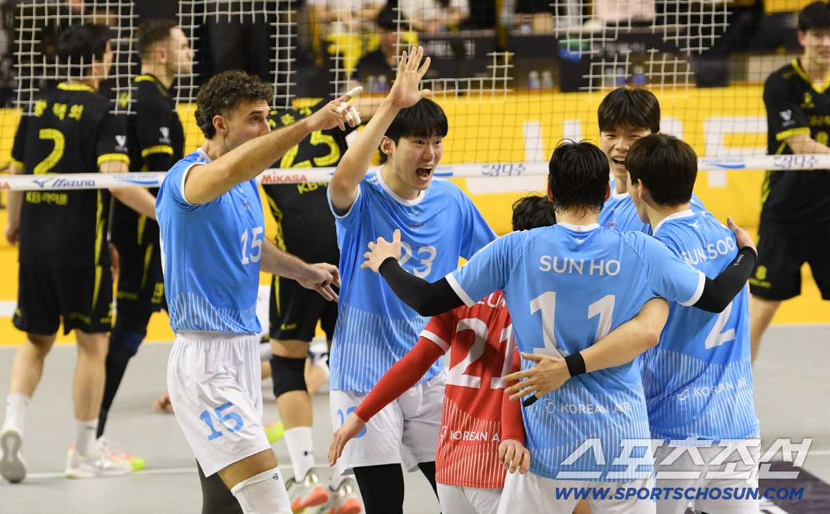 경민대 악몽 끝! 4연패 탈출…대한항공 2026 비행 시작됐다…"압박과 …