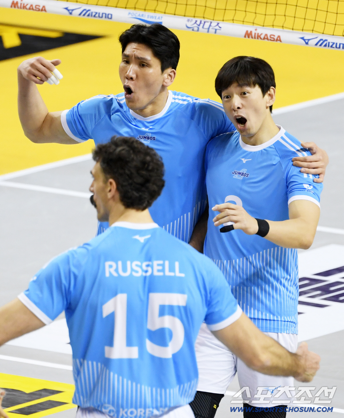 듀스 끝낸 연속 블로킹→4연패가 끝났다…"제 자신이 자랑스러웠어요"