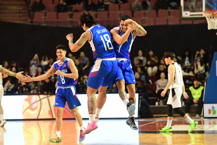 '11년 만에 돌아온' 올스타전 전야제…'팀 아시아', '팀 루키' 82-79 제압 'MVP는 SK 알빈 톨렌티노'