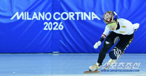 '이제 올림픽으로 간다' 쇼트트랙 김길리, 동계체전 1000ｍ 우승...대회신기록 작성→3관왕까지