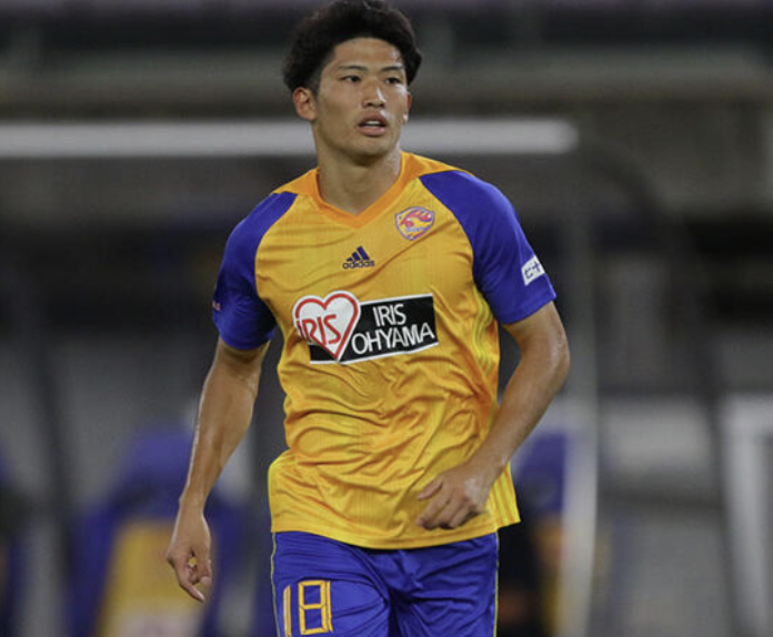 '데이트 폭력 논란+중징계→韓에서도 방출' 문제의 日 선수, 은퇴 후 반…