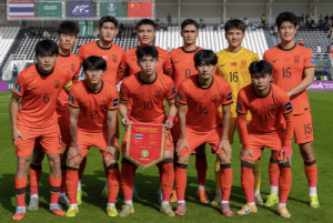 [속보]中 GK 미쳤다! 중국, '韓 제압' 우즈베키스탄 승부차기 끝 잡고 사상 첫 4강 진출