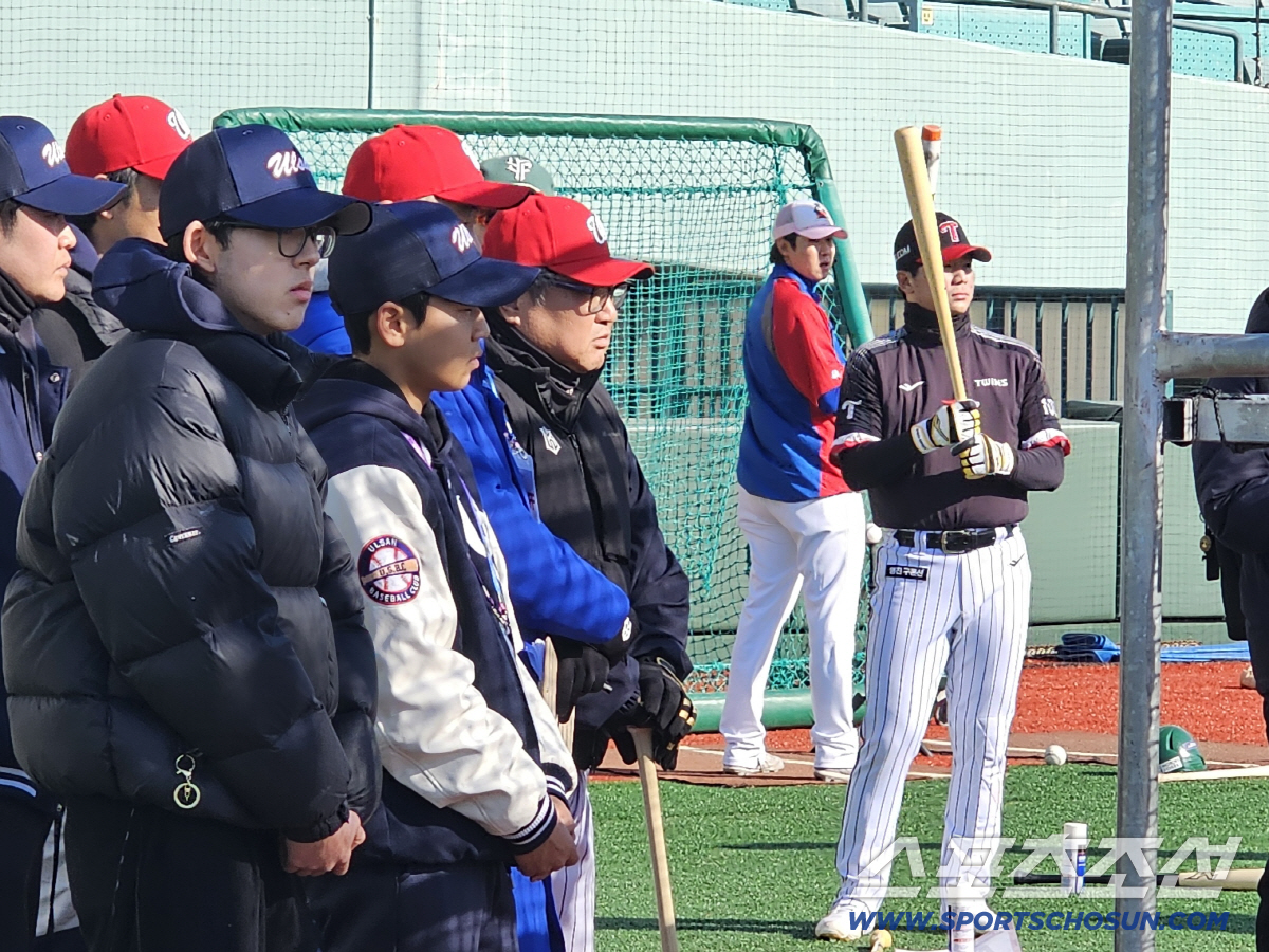 불꽃야구, 최강야구의 동반위기, '리얼야구' 전성시대 '열린 마음' 울산…