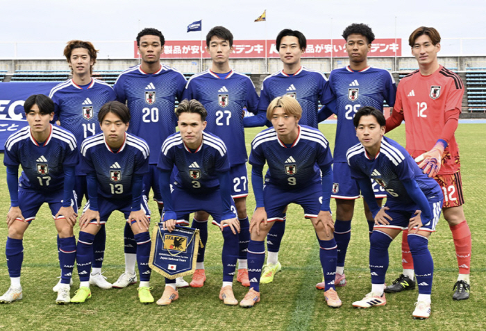 "축구 역사상 가장 기묘한 슈팅" 일본 U-23 대표팀 구한 충격 PK.…