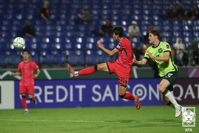 [U-23 아시안컵 리뷰]"일본 나와!" 확 달라진 이민성호, '백가온 …