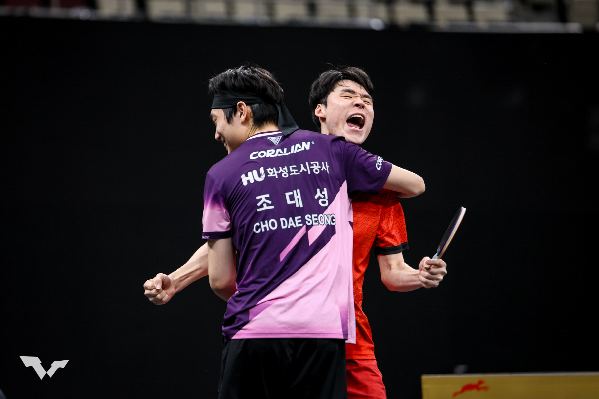 "K-탁구 에이스조 장우진X조대성이 해냈다!" 만리장성 또 넘고 男복식 …