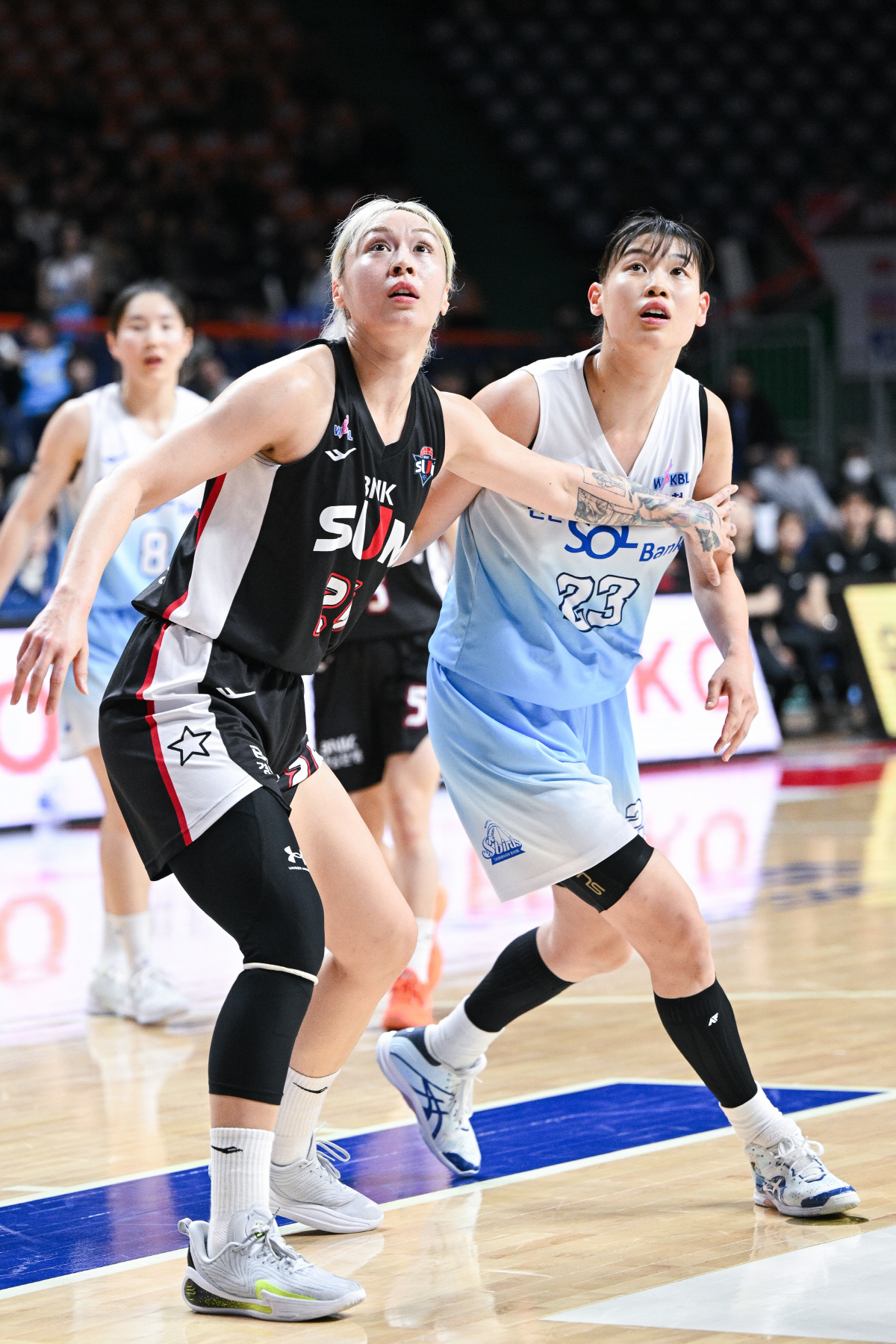 '드디어 탈출이다' 신한은행, BNK와 연장 혈투 끝에 9연패 탈출…2차…