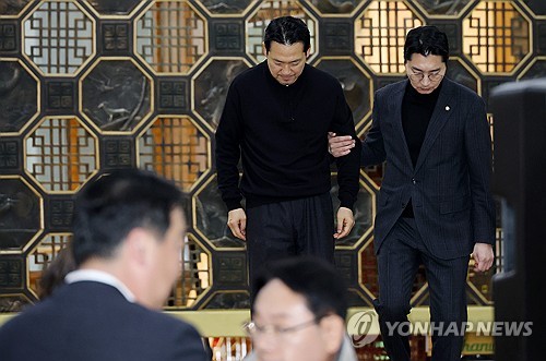 장동혁, '쌍특검 단식' 닷새째…"목숨 바치겠단 각오 안 꺾어"