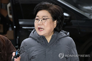 '이혜훈 청문회' 후보없이 공방만…여야, 청문회 개최 놓고 대치