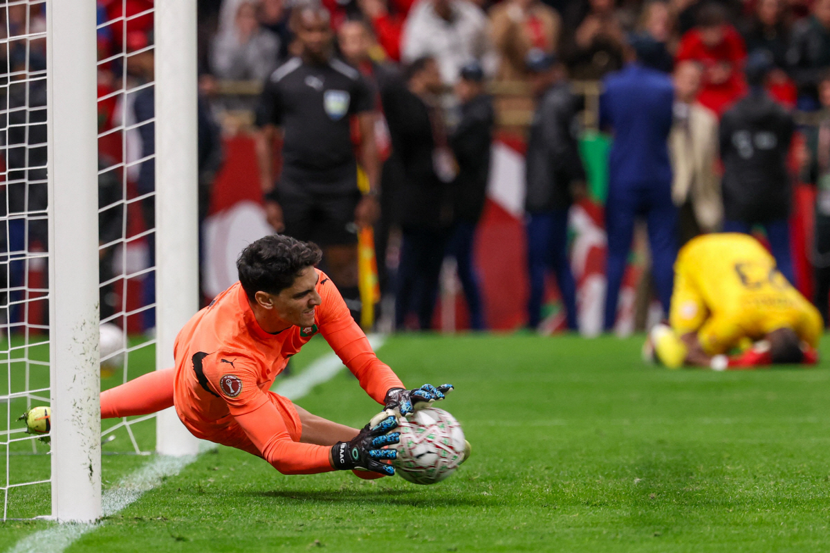 일본은 정말 무서워 미칠 지경! "정말 죄송합니다" 모리야스 또 고개 숙…