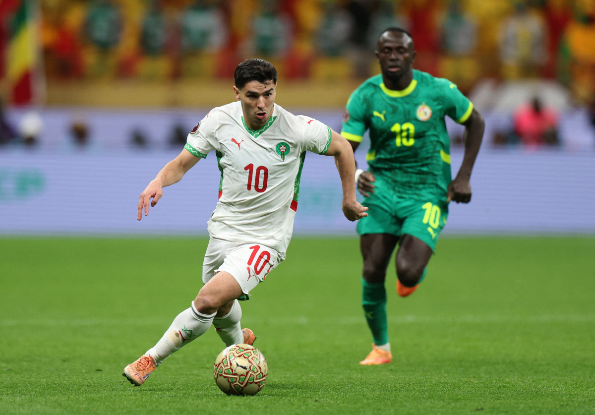 "저기서 저런 파넨카킥을 한다고?" 대환장 결승전,세네갈에 우승 헌납한 …