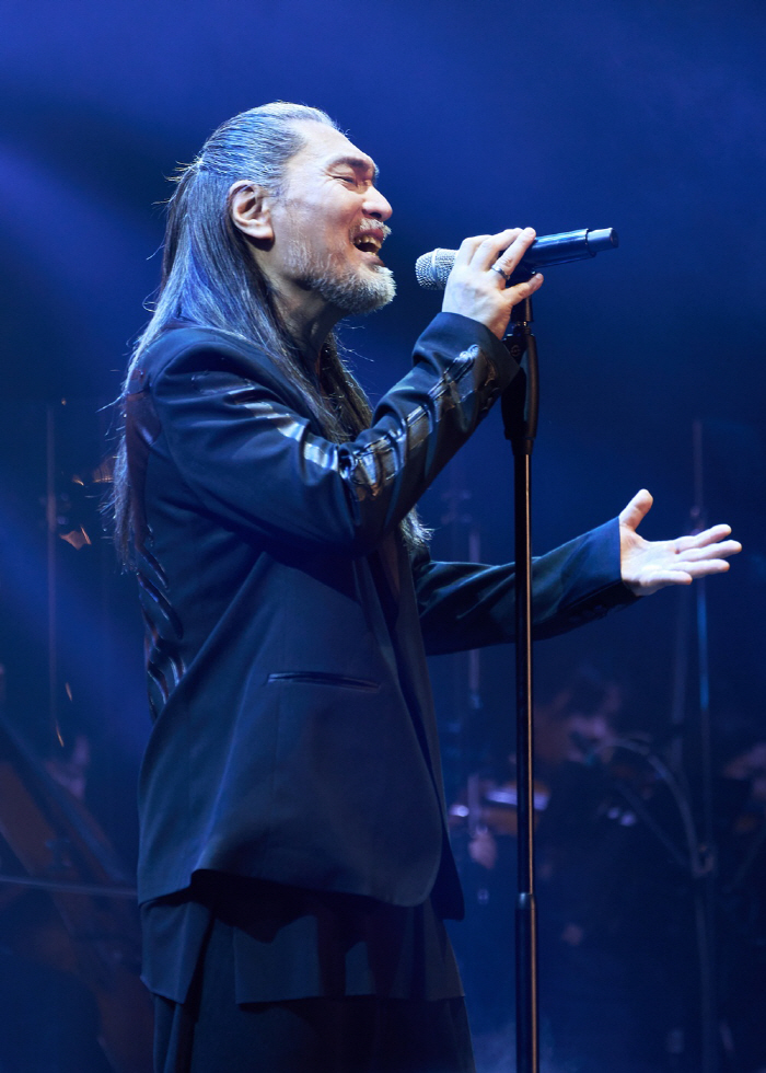 '은퇴' 임재범, 서울 공연서 40년 음악 여정 총망라…"슬픔의 장 아니다"