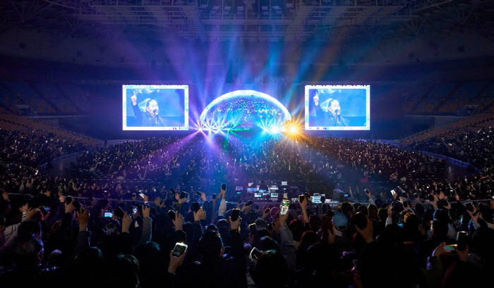 '은퇴' 임재범, 서울 공연서 40년 음악 여정 총망라…"슬픔의 장 아니…