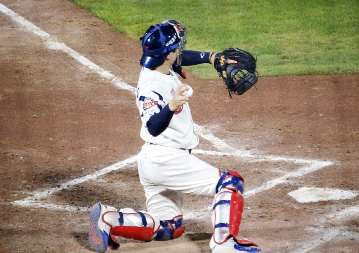 추석 방출 → 1년 '와신상담' 통했다! 27세에 다시 거머쥔 '프로야구…