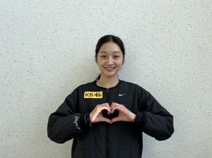 '포스트 김연아' 신지아, 꿈의 무대 앞에 섰다...