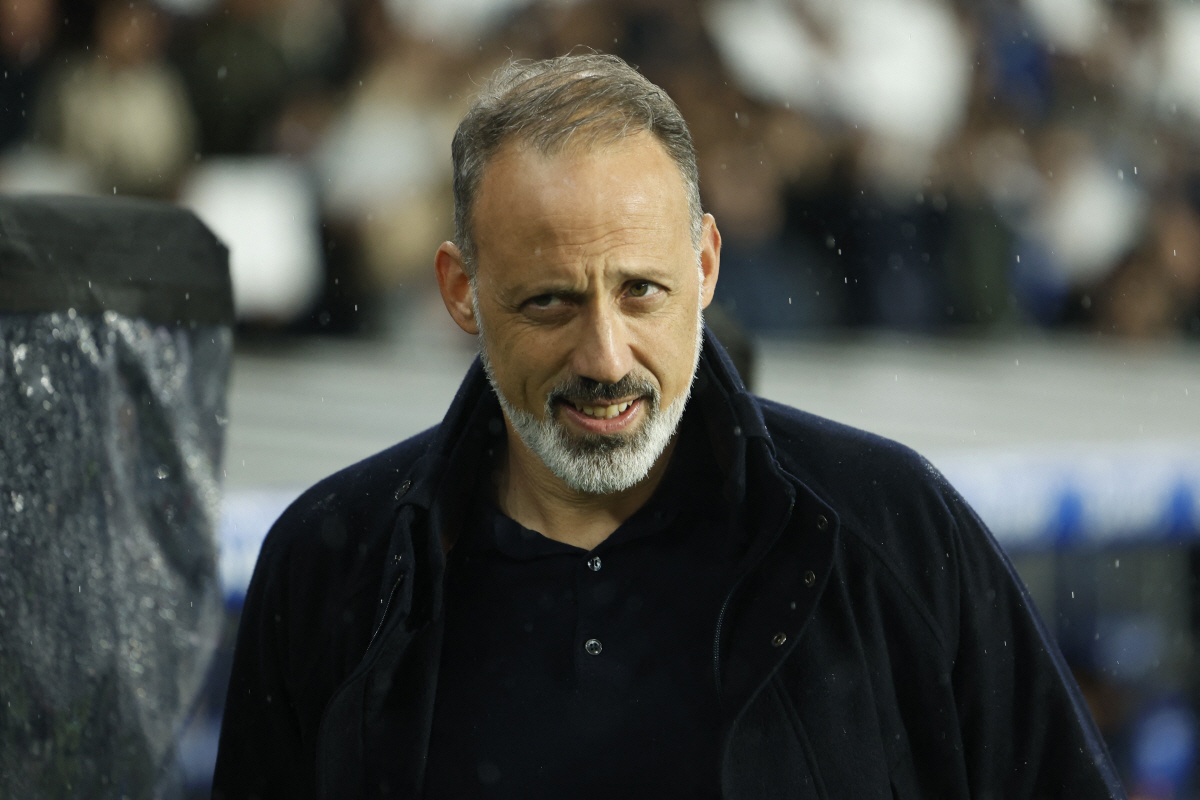 "걷지도 못하고 들 것에 실려 나왔다" 日 구보, 햄스트링 심각한 근육 …