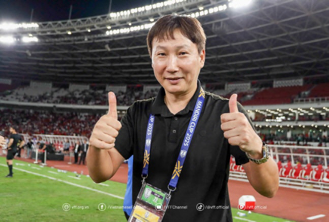 중국 과민 '극대노!' "김상식 발언 오만 그 자체"...베트남도 무서워…