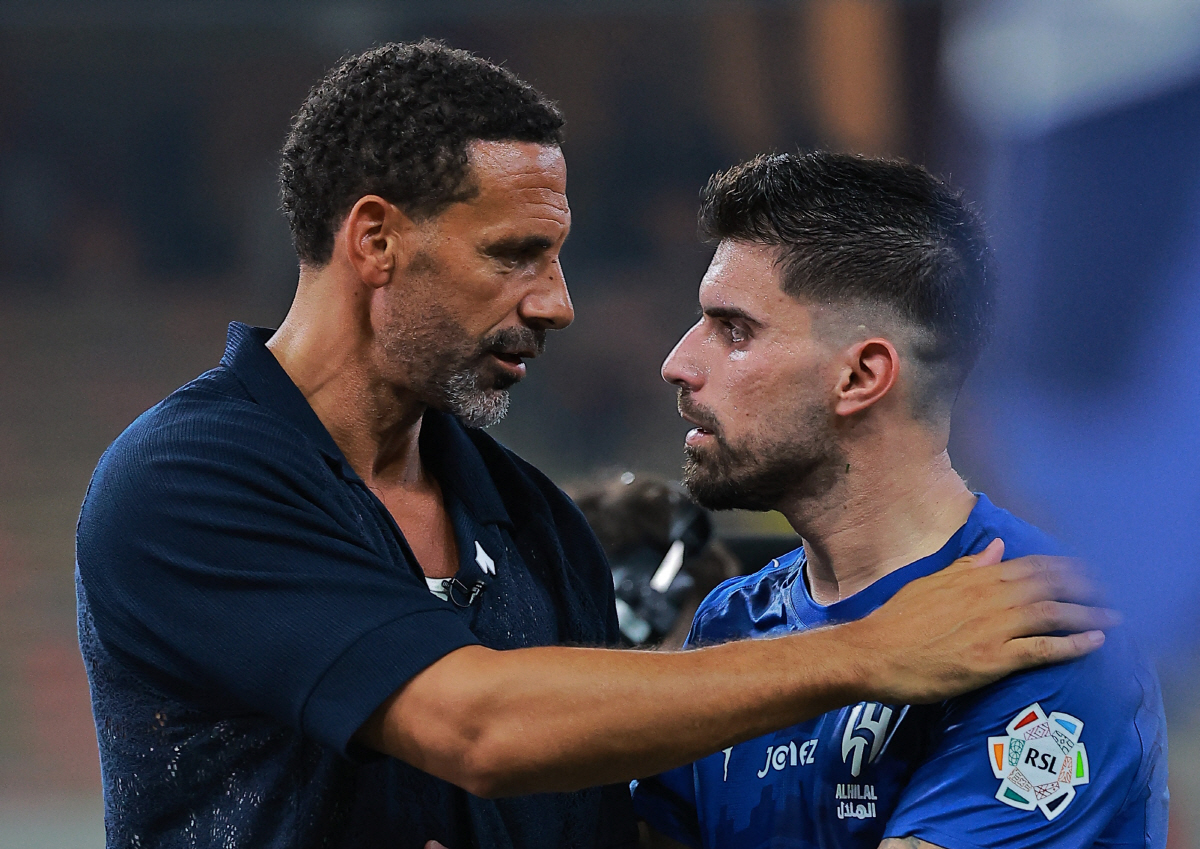 손흥민 2000억 어떻게 거절했어...'연봉 330억' 황희찬 옛 동료,…