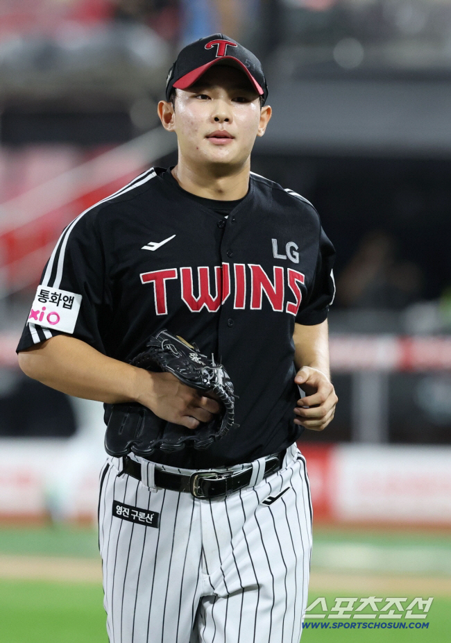 염갈량은 "위험하다"는데, 우승 이끈 21세 필승조는 아직 배가 고프다……