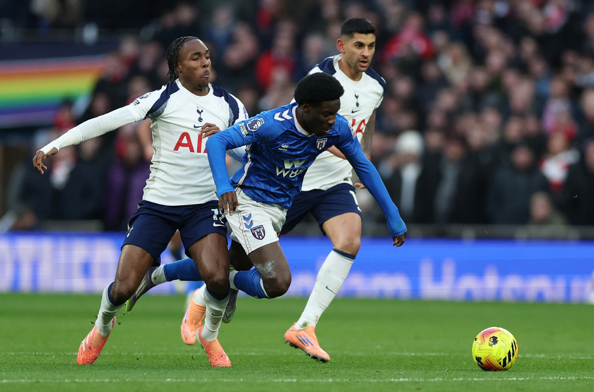 'HERE WE GO' 제2의 손흥민 후계자 불만 대폭발...역대급 찬밥…