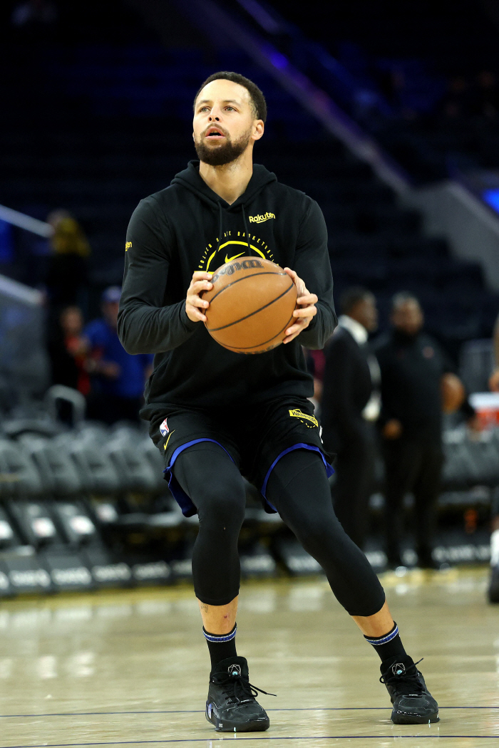 충격! 21년 만에 르브론 OUT! 커리, 아데토쿤보 IN. NBA 올스타 선발명단 발표. 세대교체 완성