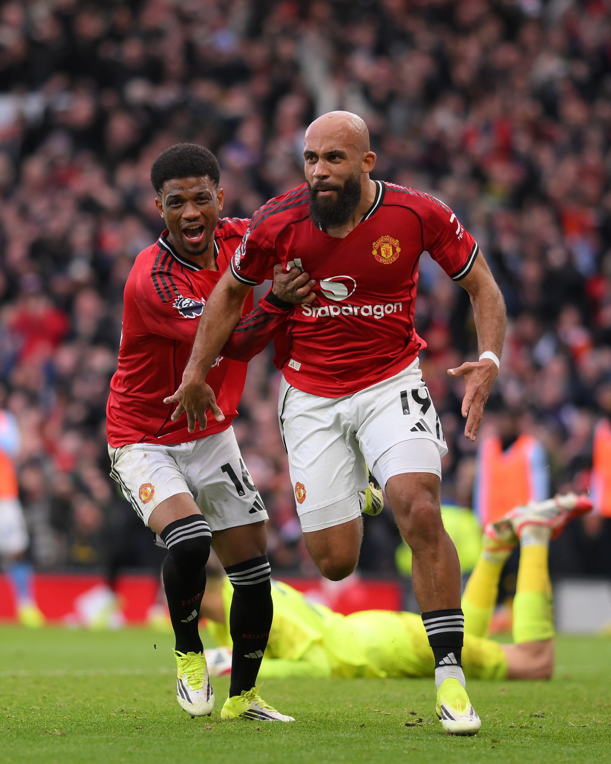 '맨유의 구세주' 캐릭, 너 종신! 정식 감독 후보 오른다…답답한 아모림…